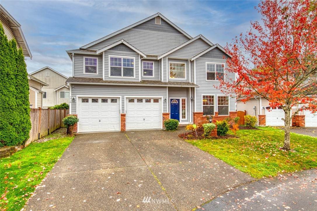 7910 150th Street - Photo 1