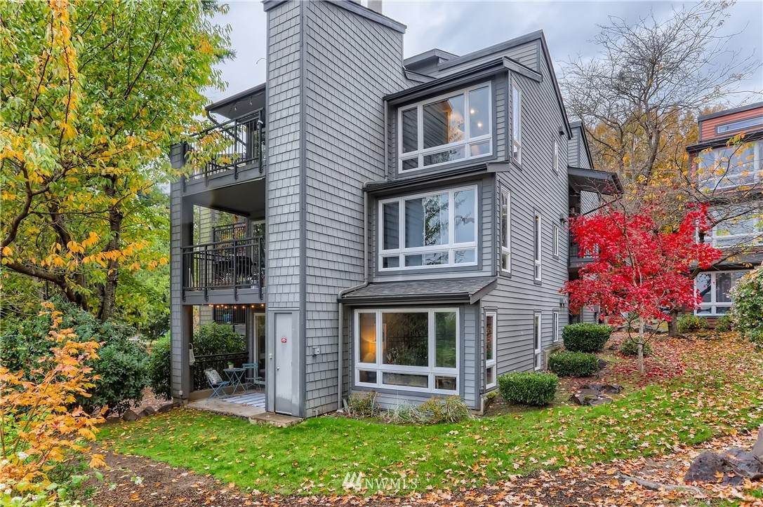 12014 98th Avenue - Photo 1