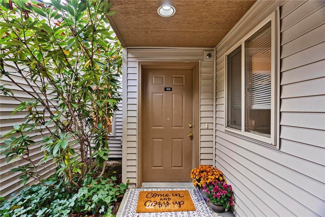 4707 Walgren Drive - Photo 1
