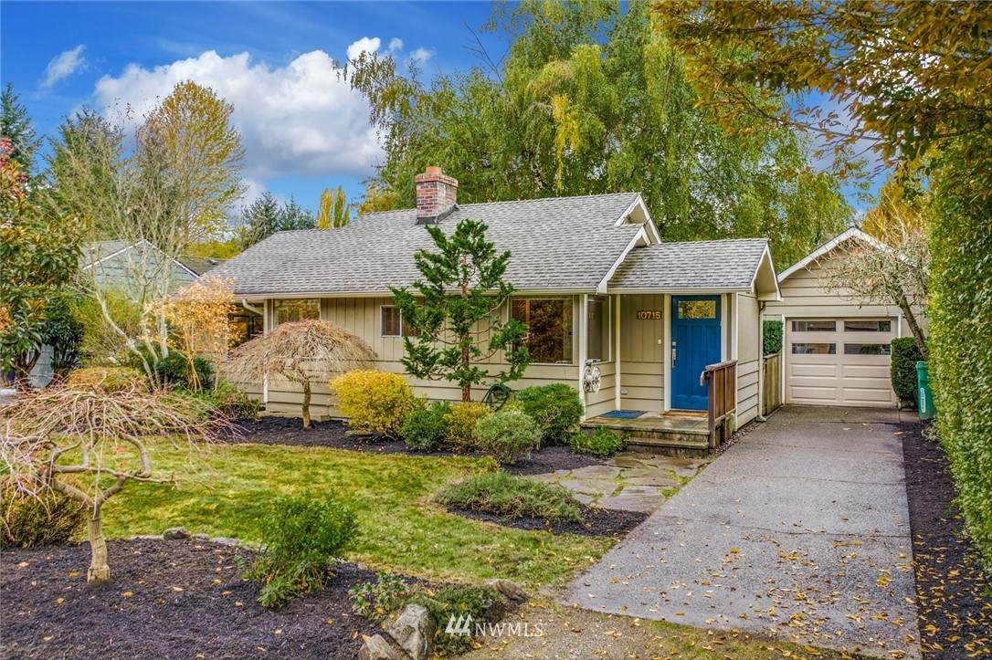 10715 39th Avenue - Photo 1