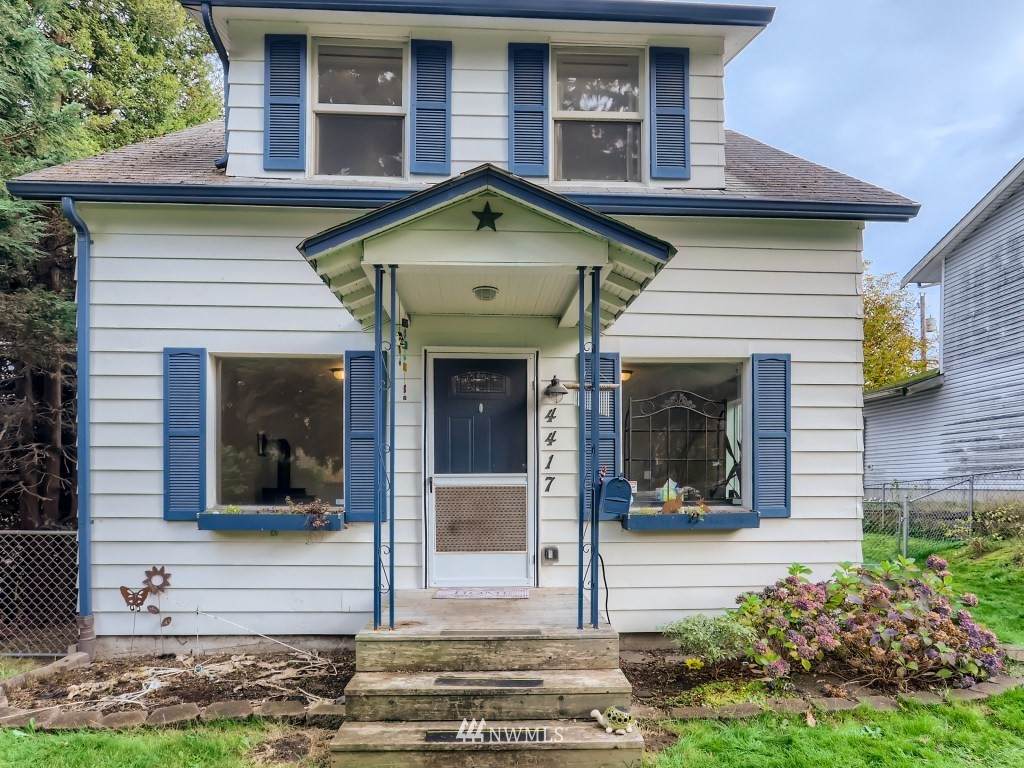 4417 Rucker Avenue - Photo 1