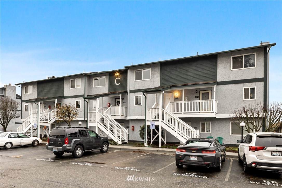8823 Holly Drive - Photo 1