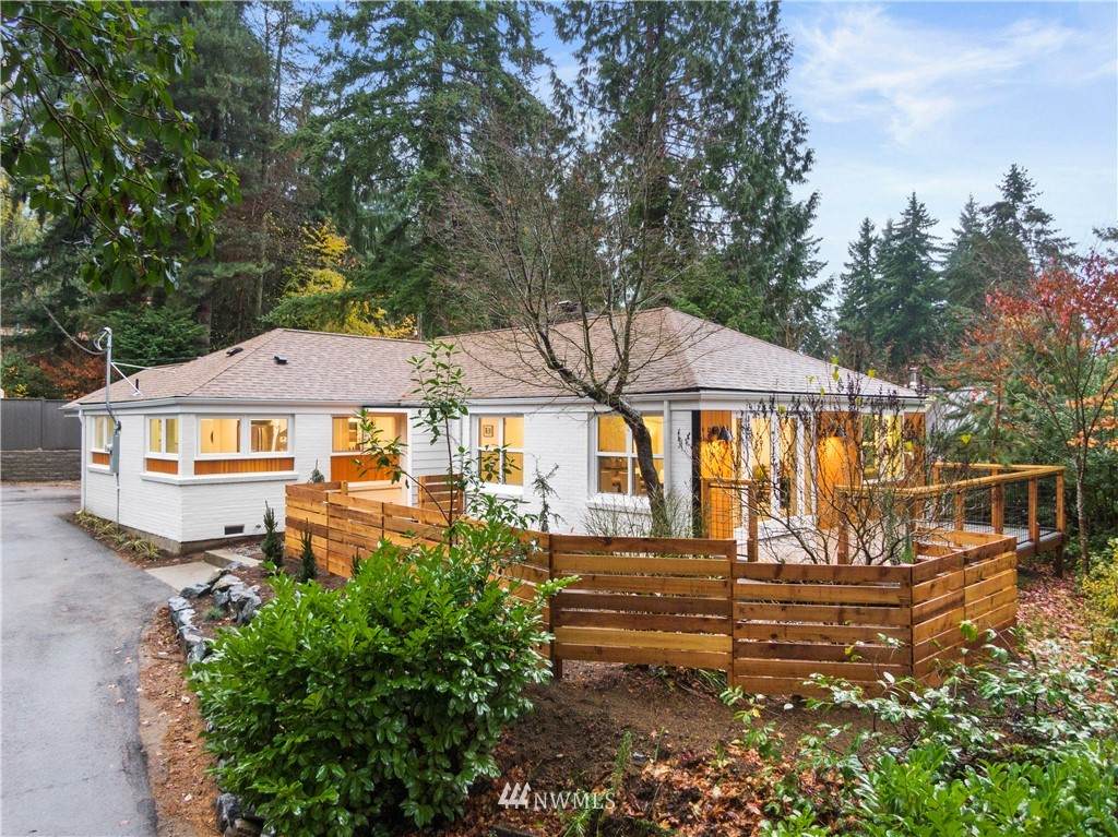 18627 16th Avenue - Photo 1