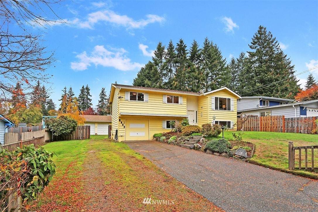 8442 137th Street - Photo 1