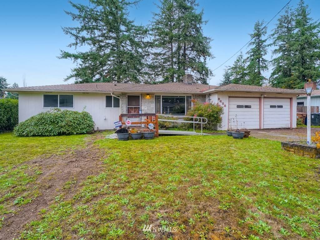 8438 F Street - Photo 1