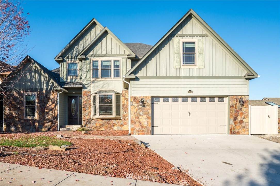 2221 Honeysett Road - Photo 1