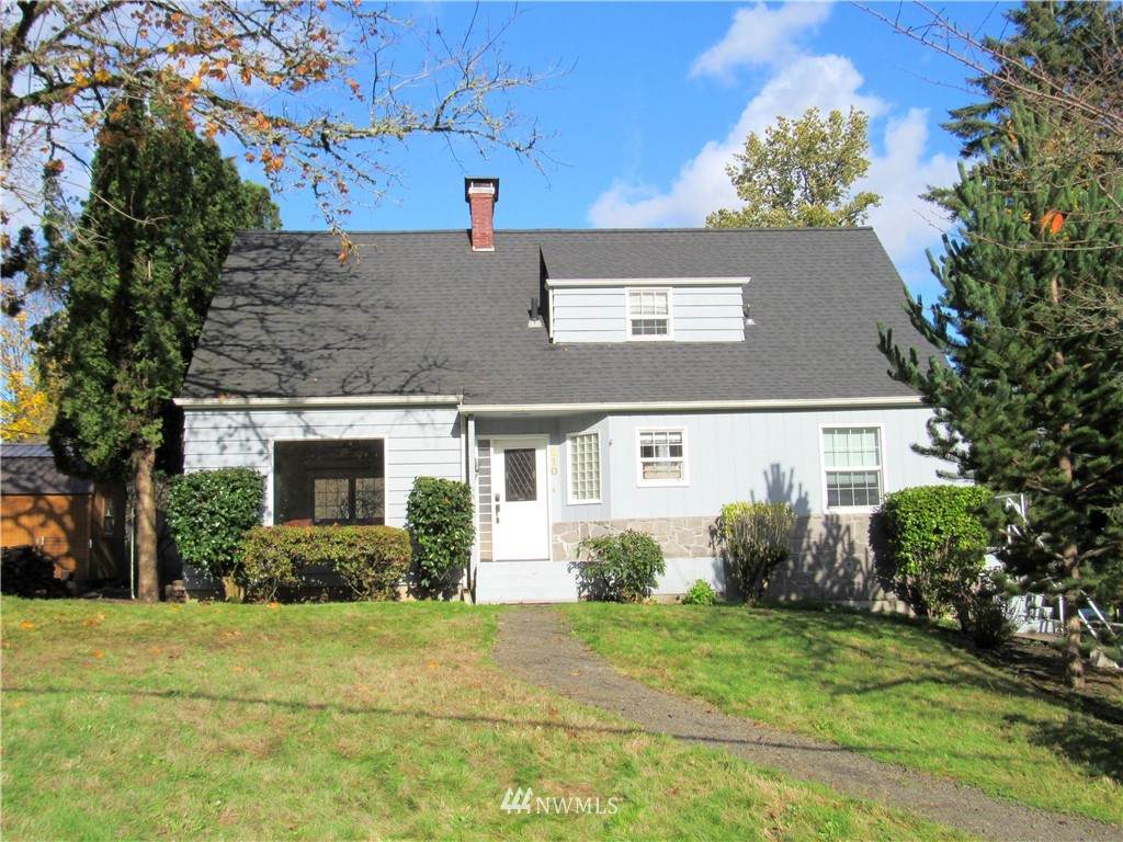 210 Valley View Drive - Photo 1