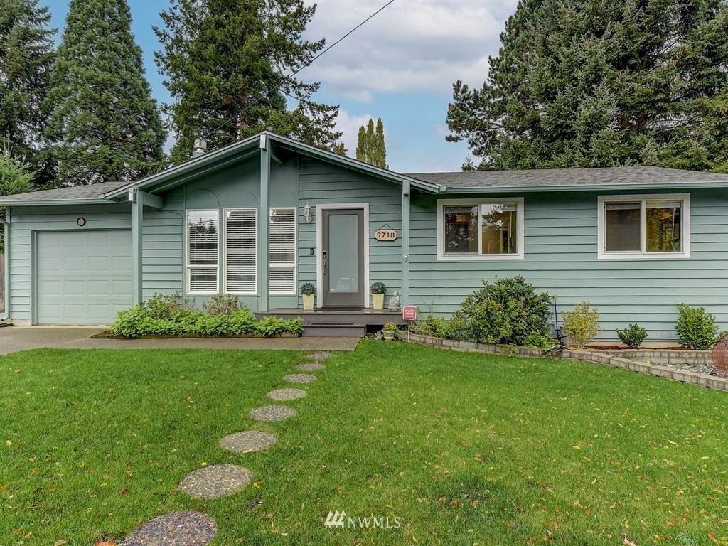 9718 124th Street - Photo 1