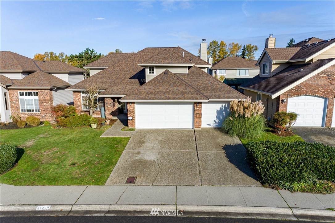 10234 186th Street - Photo 1