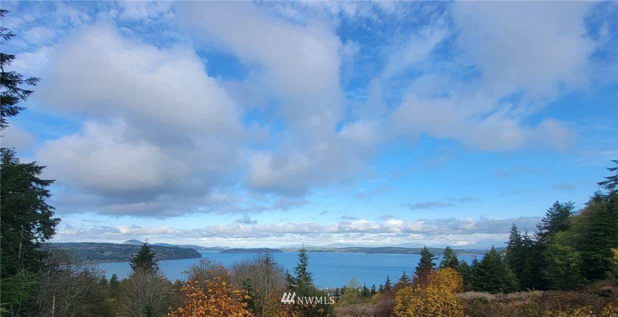 780 Greenoch Loop - Photo 1