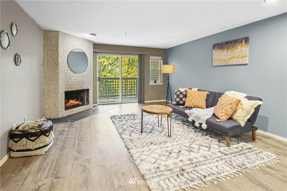 15707 Waynita Way - Photo 1
