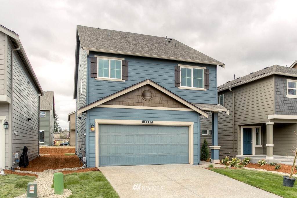 18712 108th Avenue - Photo 1