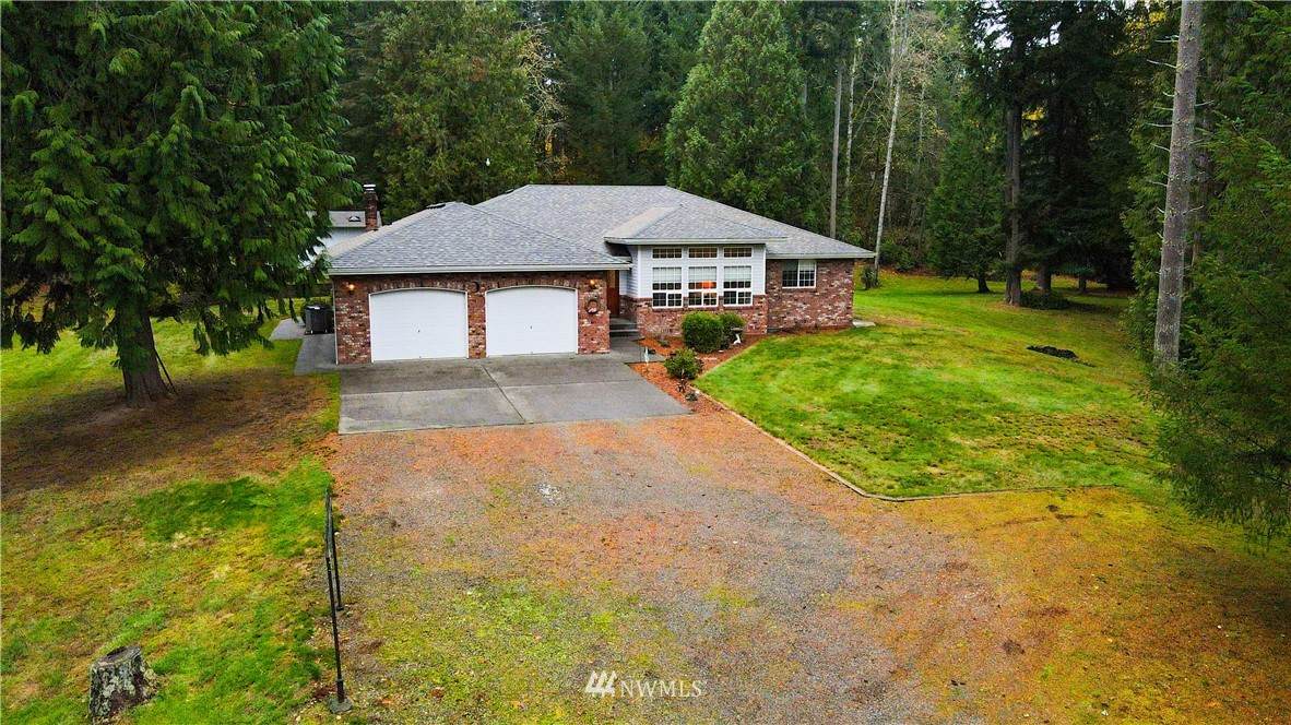 23119 190th Avenue - Photo 1