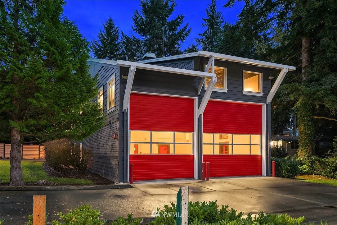 8411 141st Street - Photo 1