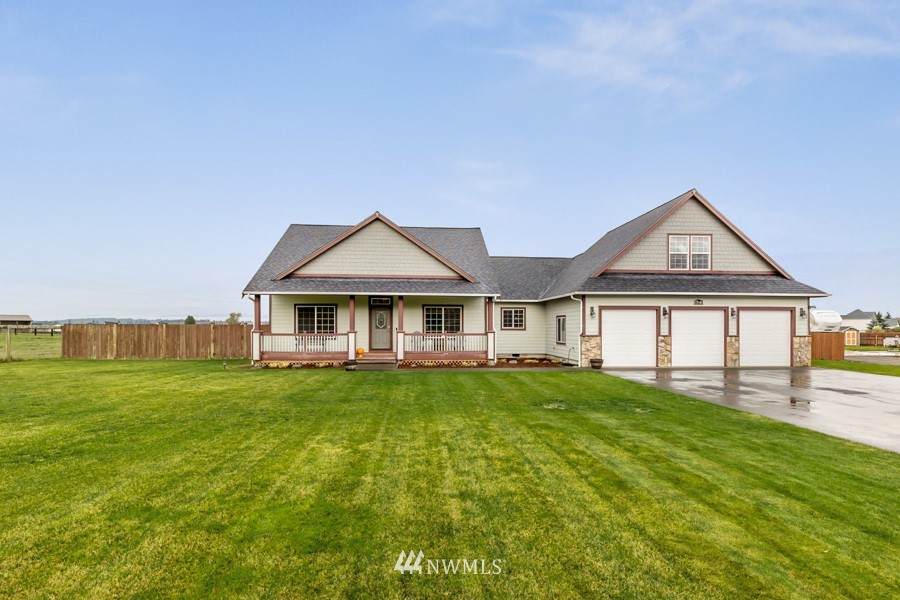 17610 Dusty Court - Photo 1