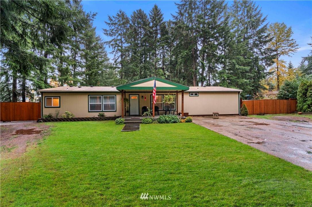 19707 132nd Avenue - Photo 1