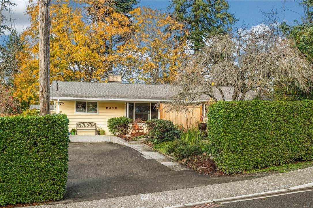 2412 138th Street - Photo 1