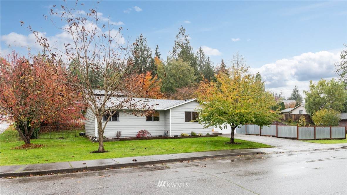 3812 Seneca Drive - Photo 1
