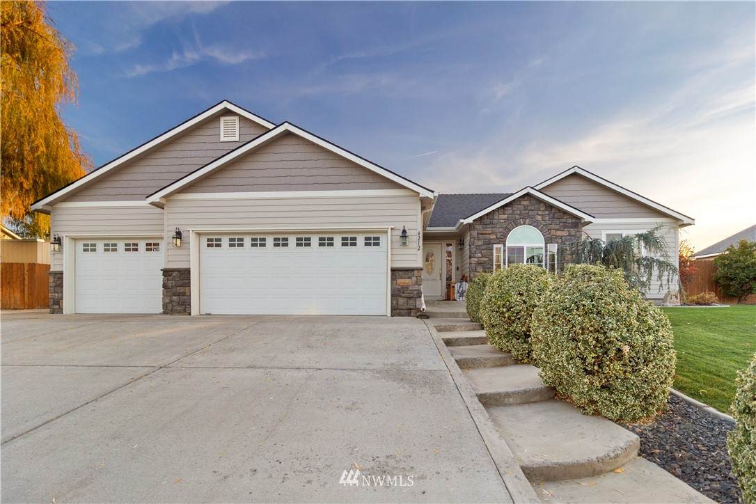 4212 Valencia Drive - Photo 1