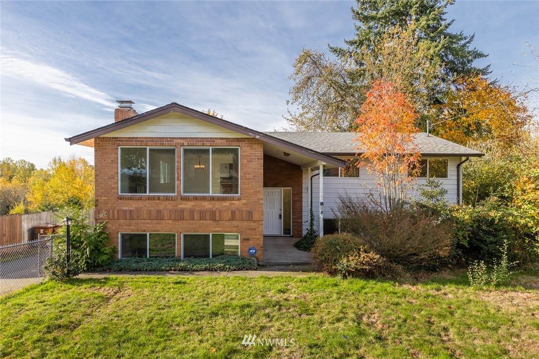 6124 Sheridan Avenue - Photo 1