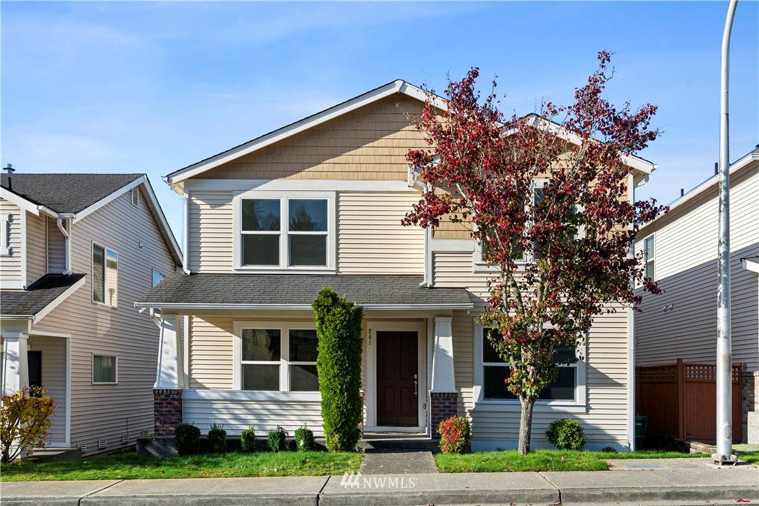 241 Ferndale Avenue - Photo 1