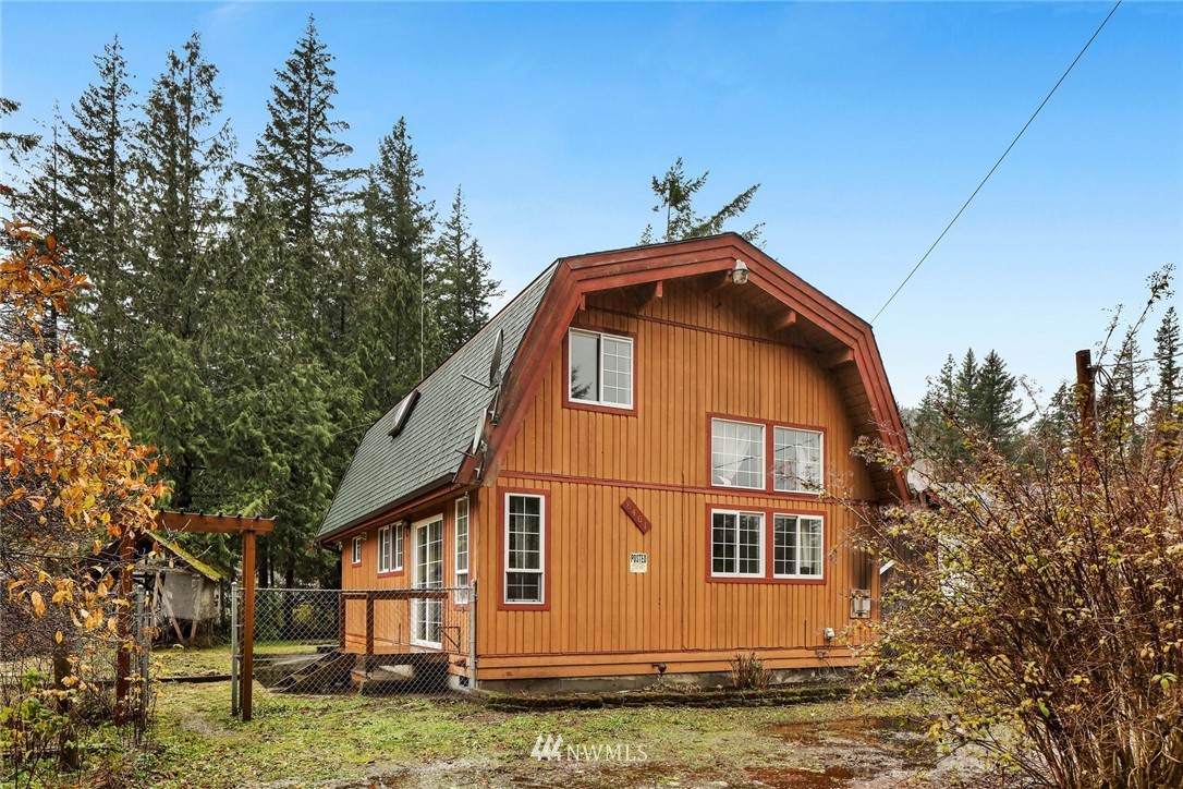 8401 Holly Lane - Photo 1