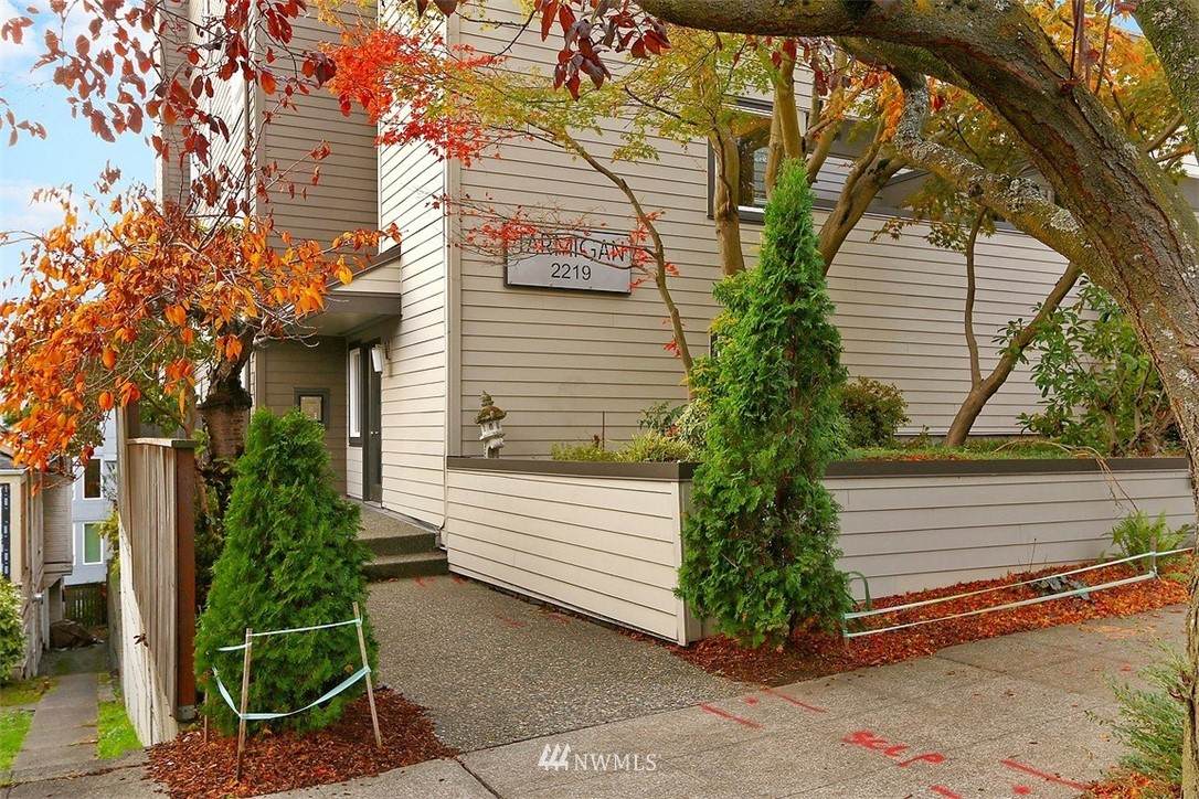 2219 14th Avenue - Photo 1