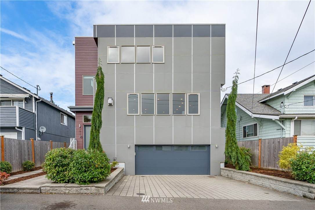 752 103rd Street - Photo 1