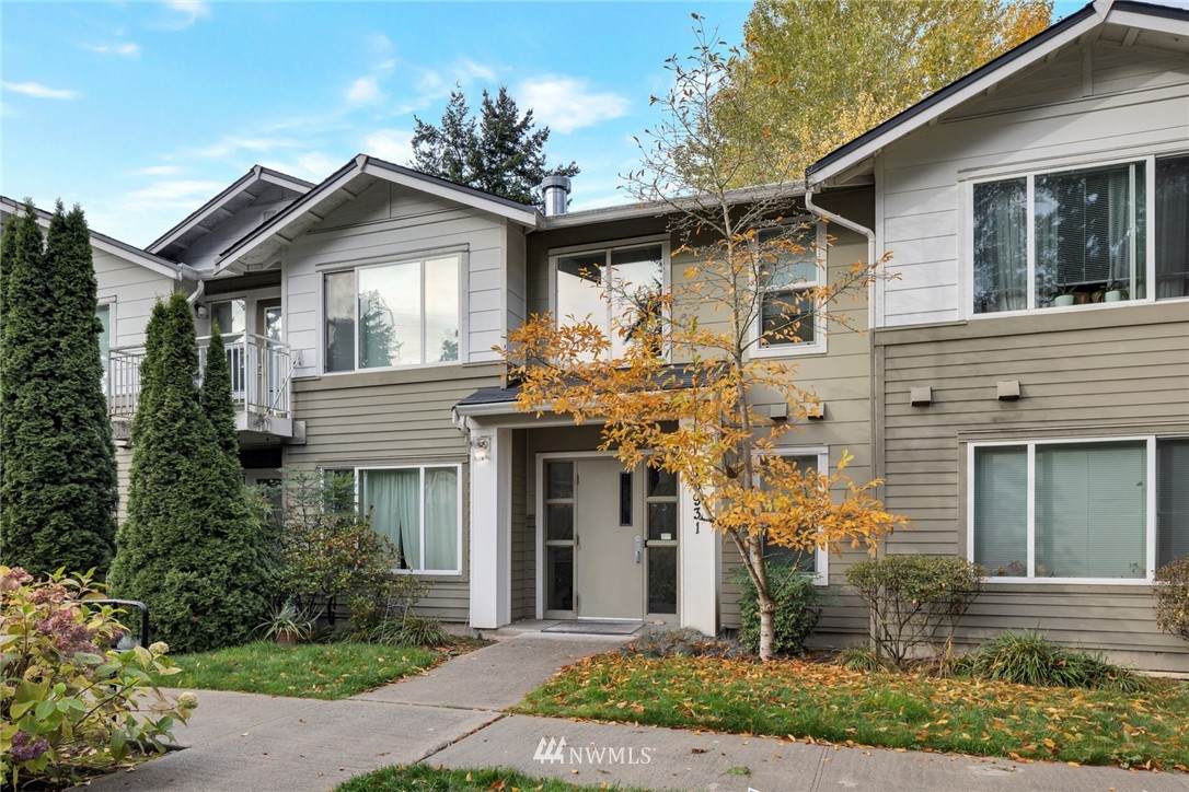 10931 124th Avenue - Photo 1