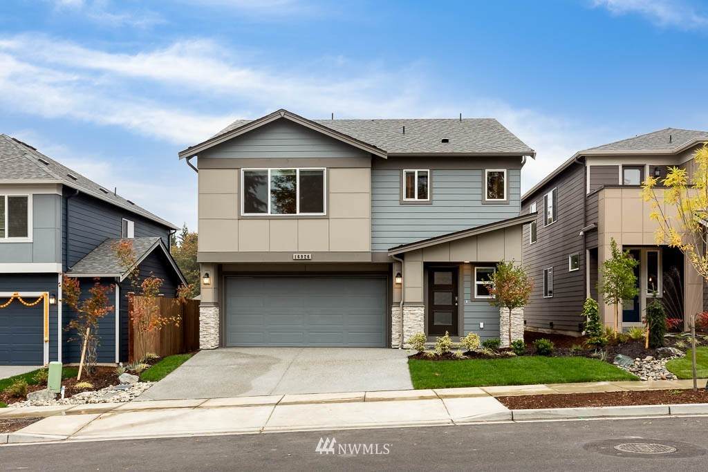 1303 10th Street - Photo 1