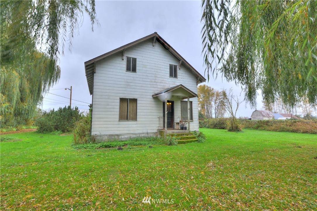 15606 67th Avenue - Photo 1
