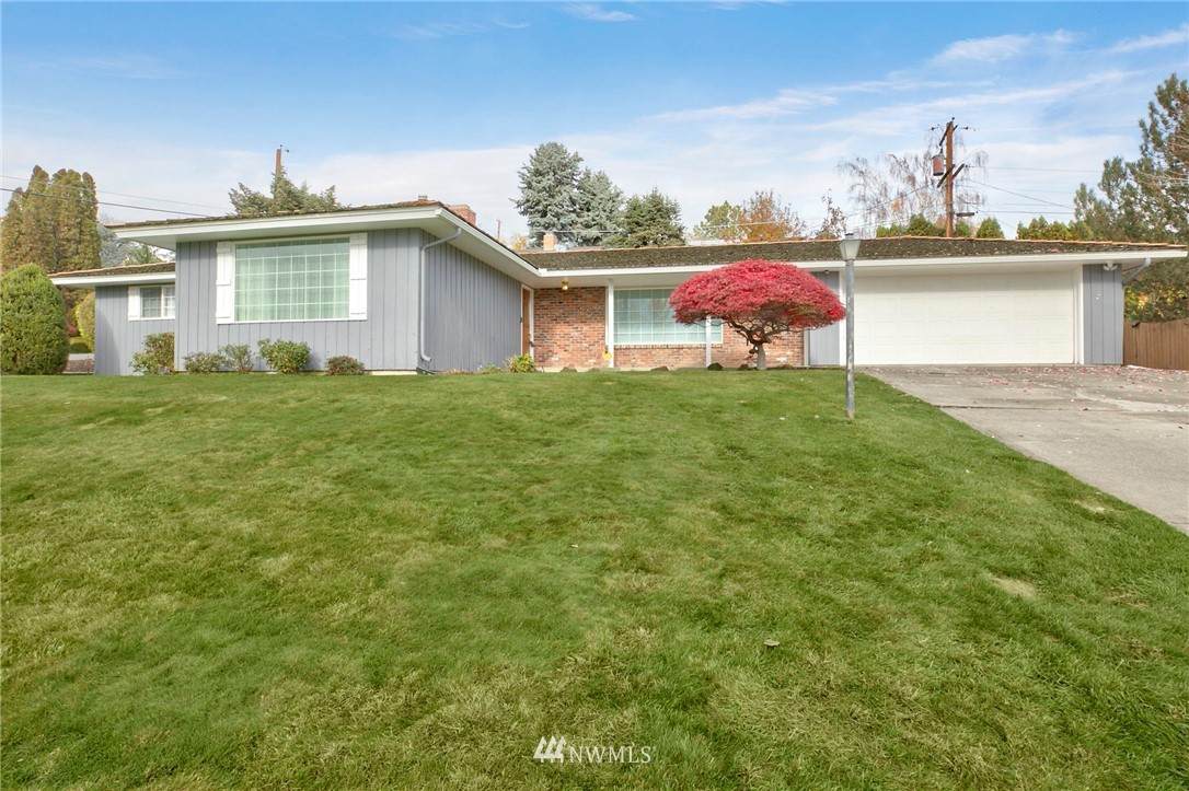 5707 Douglas Drive - Photo 1