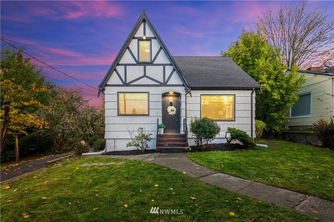 1572 Pennsylvania Avenue - Photo 1