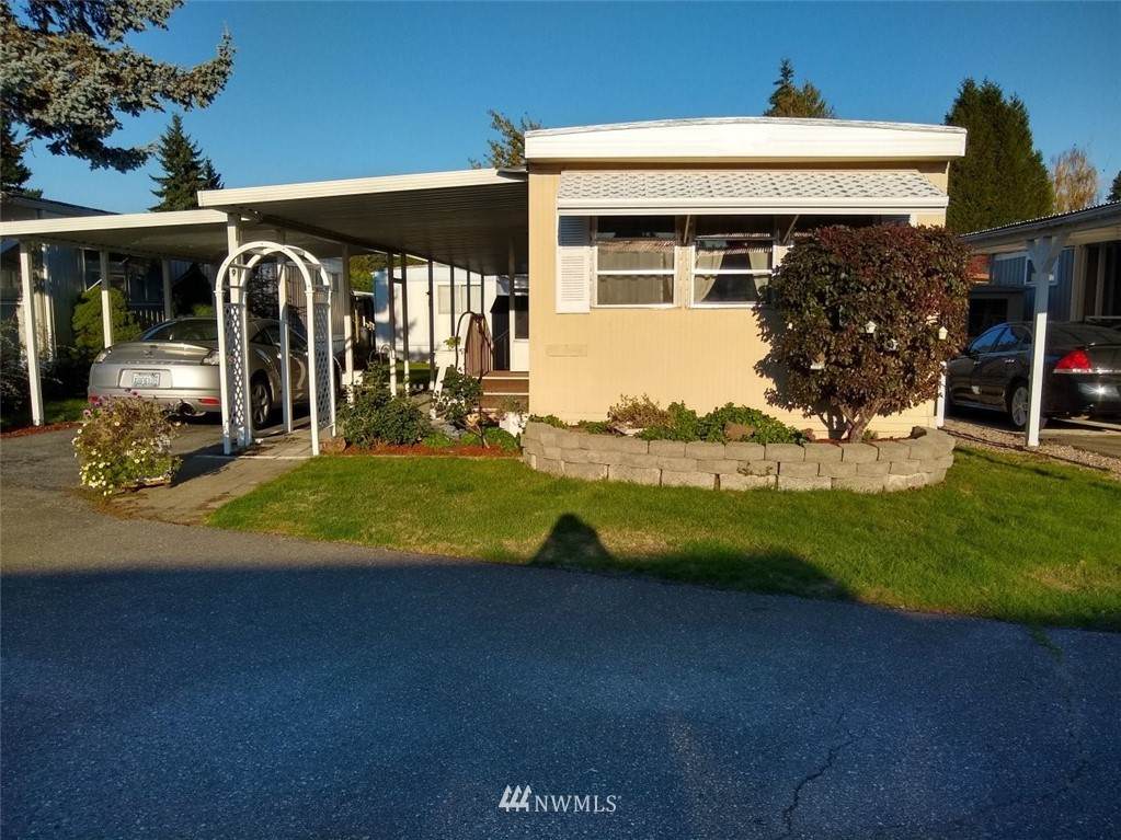 18501 52nd Avenue - Photo 1