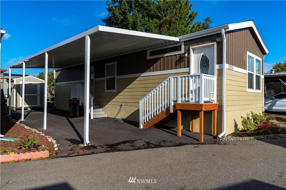 3254 182nd Street - Photo 1