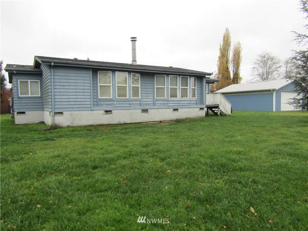 418 Cushing Street - Photo 1