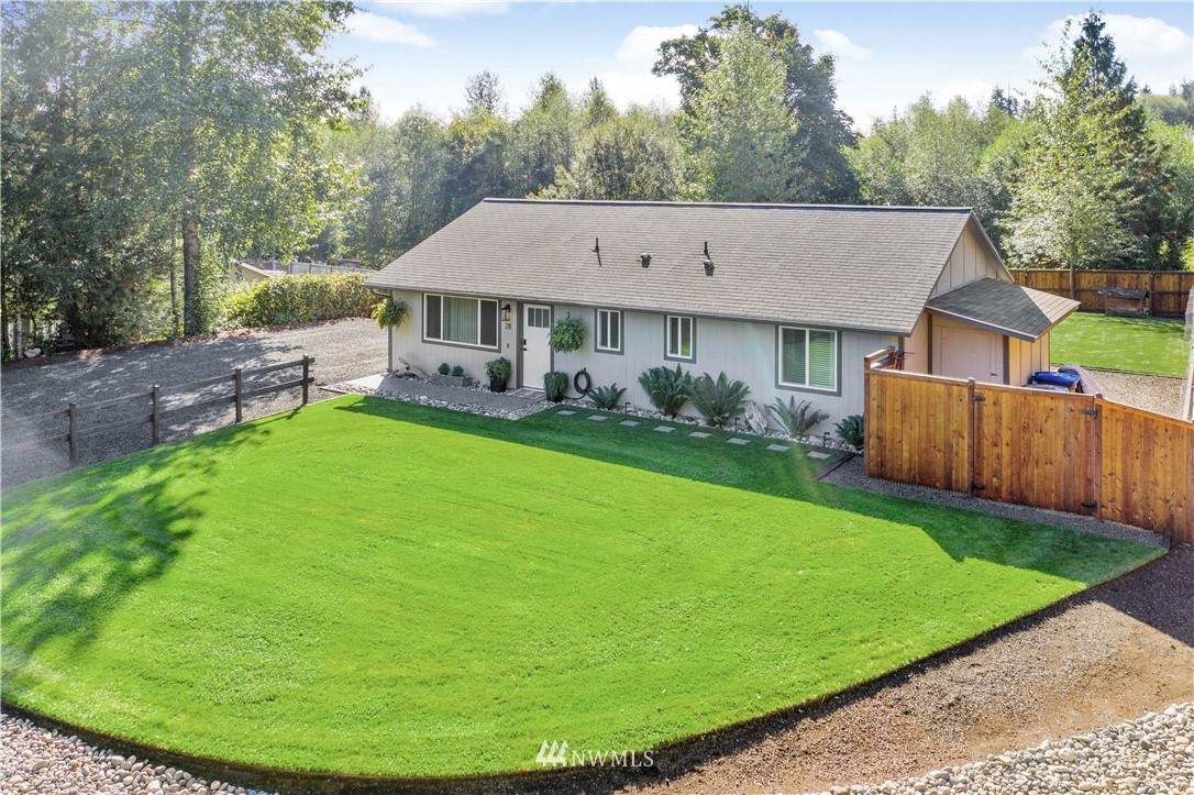 211 Oakdale Street - Photo 1