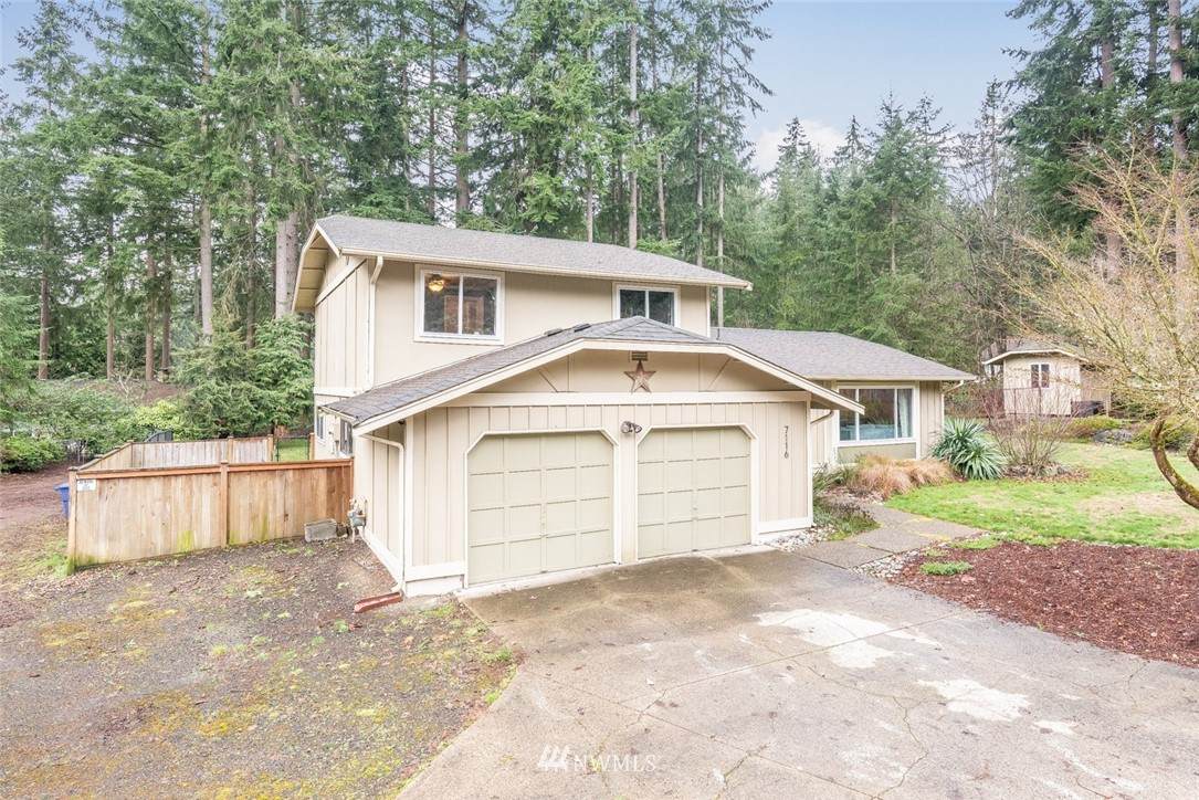 7116 40th Street - Photo 1