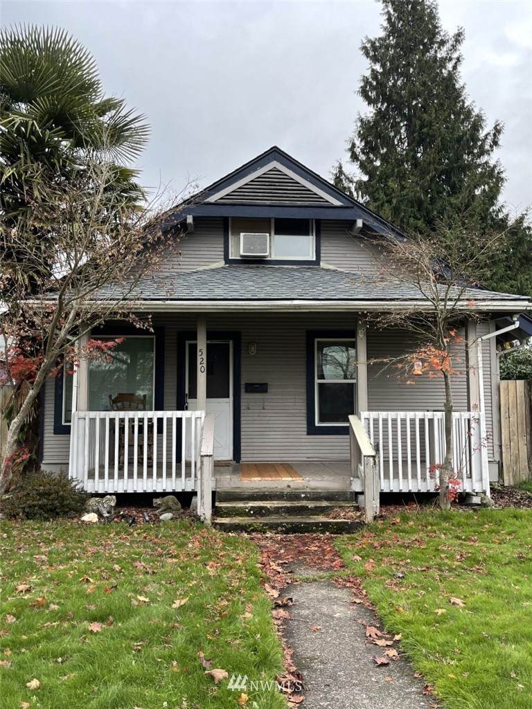 520 21st Street - Photo 1