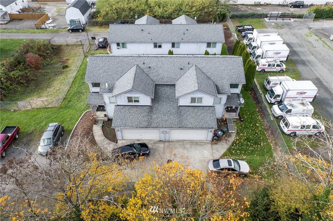 121 123 116th Street - Photo 1