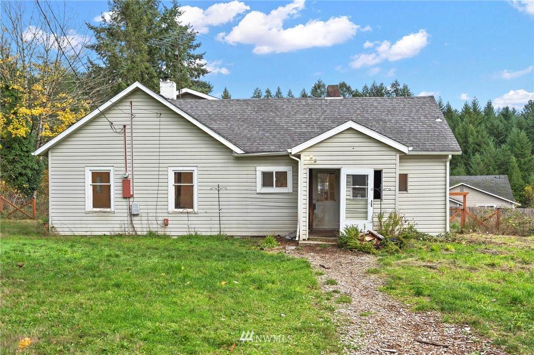 3405 81st Avenue - Photo 1