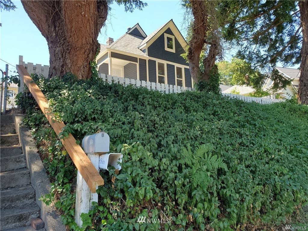 225 Cambrian Avenue - Photo 1