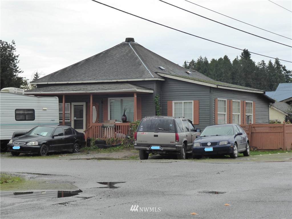 1000 Hazel Street - Photo 1