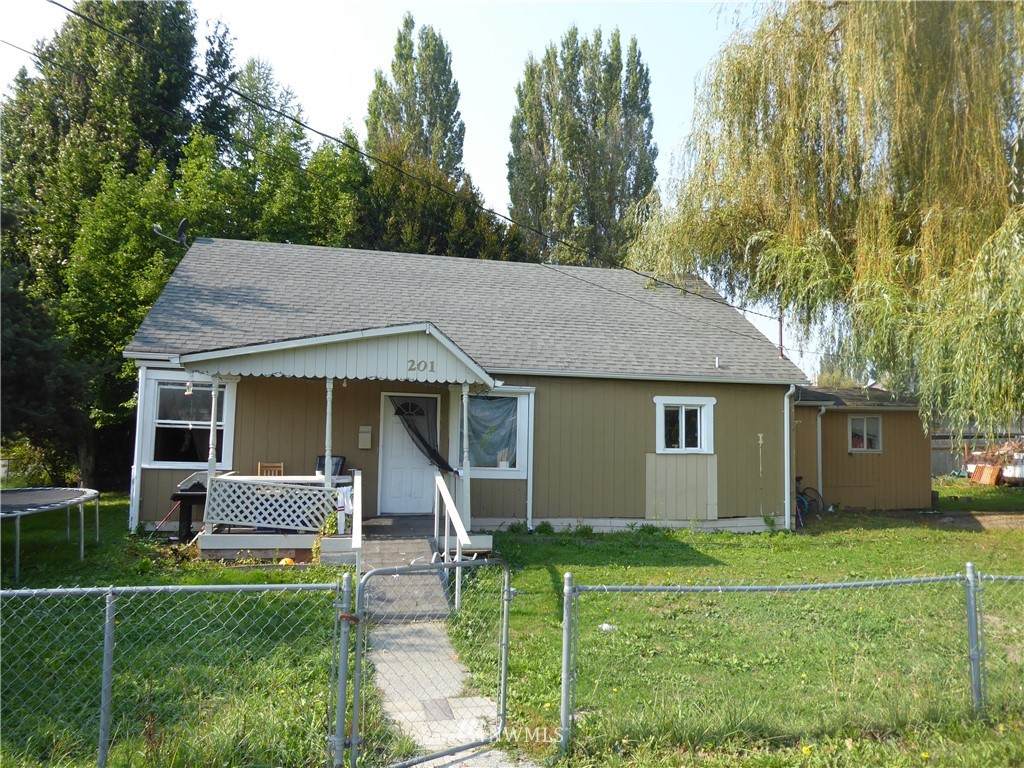 201 Barker Street - Photo 1