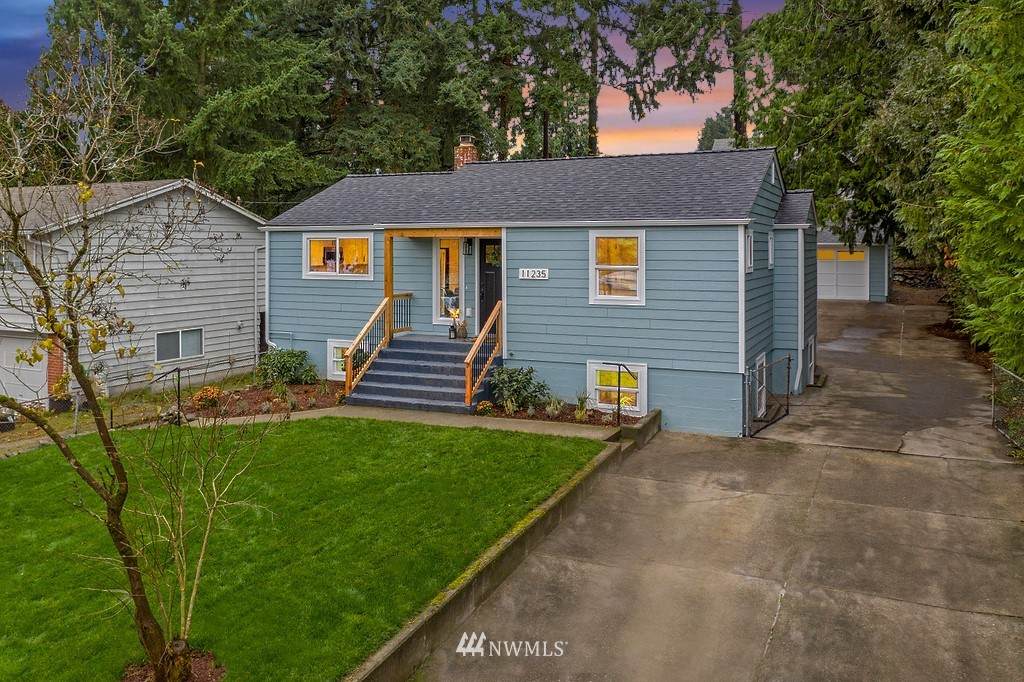 11235 10th Avenue - Photo 1
