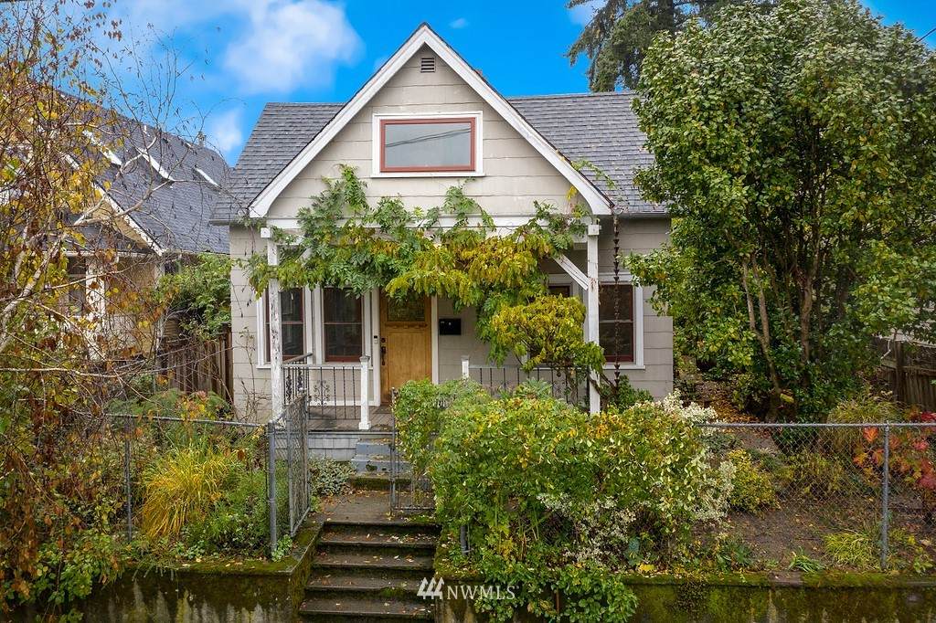 3232 34th Avenue - Photo 1