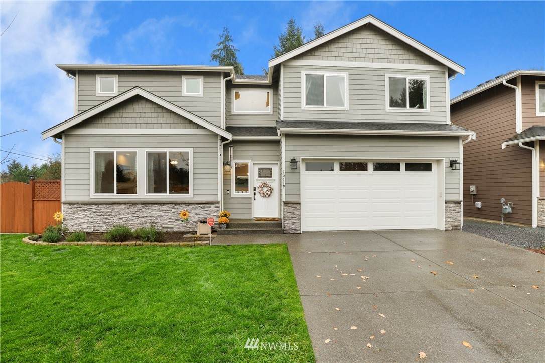 13719 54th Drive - Photo 1