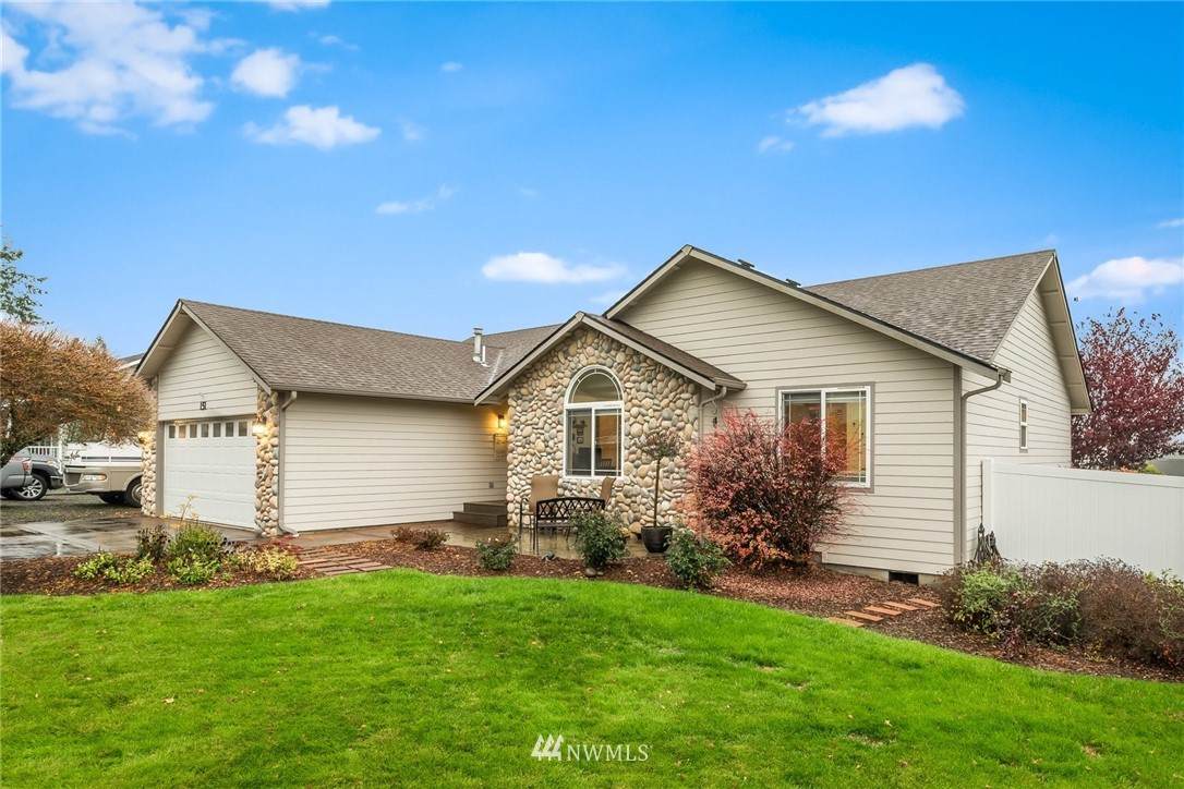 151 Jackson View Drive - Photo 1