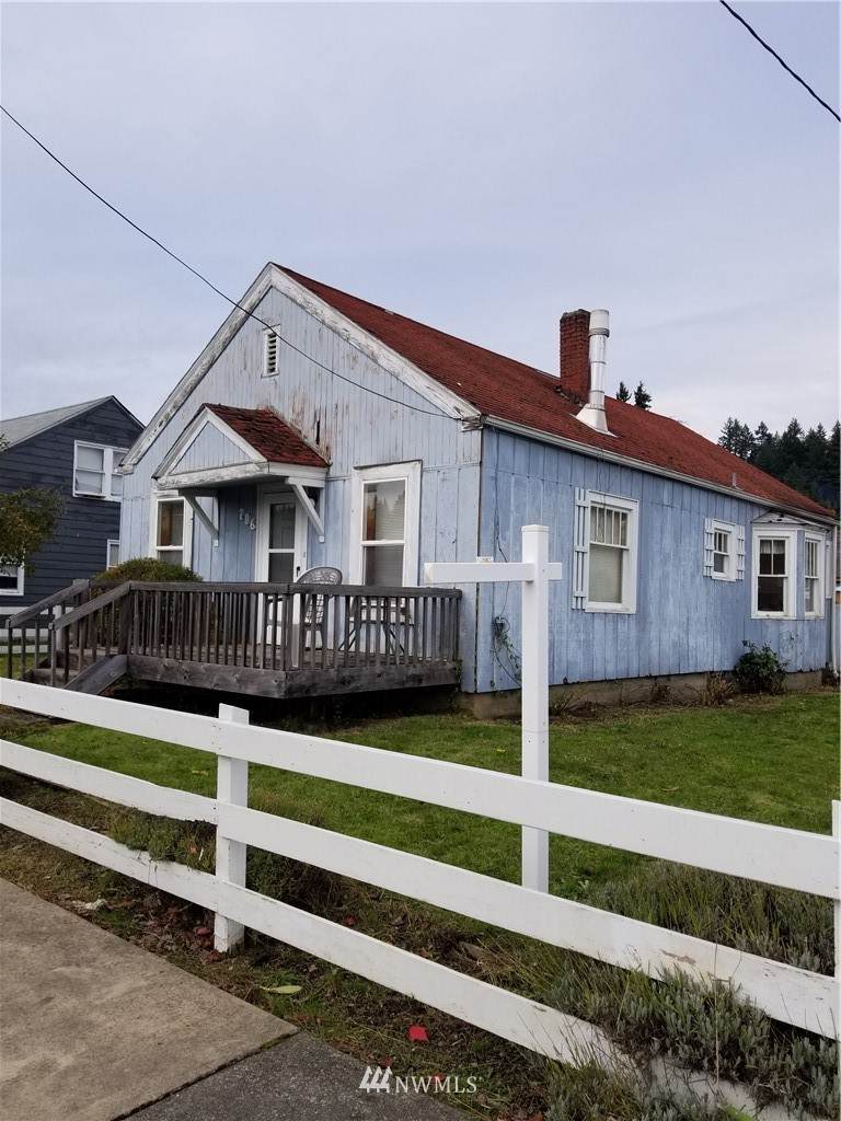 706 Franklin Street - Photo 1