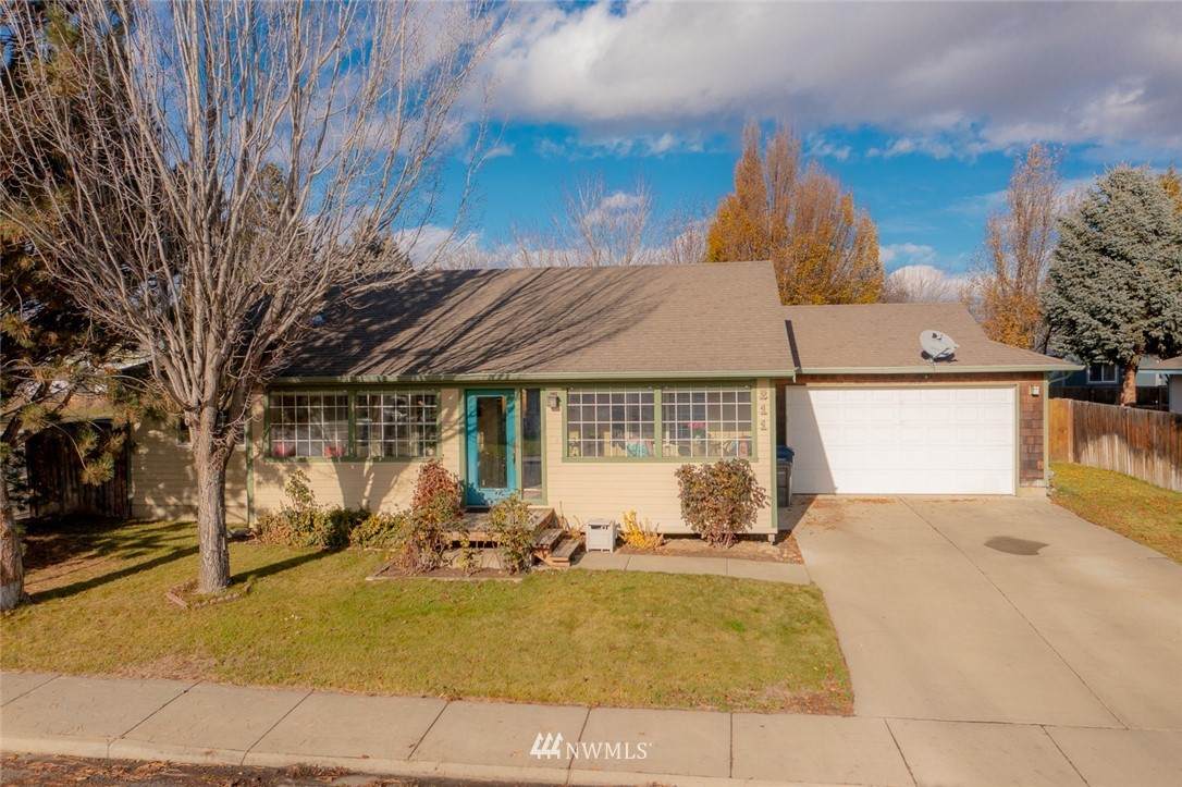 211 Mt Hood Court - Photo 1